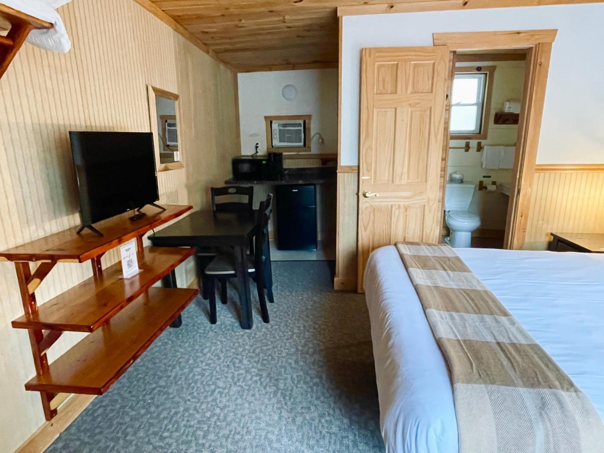 Waters Edge Lodge Lake George Kültér fotó