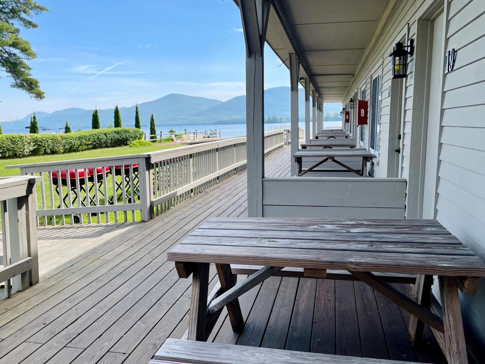 Waters Edge Lodge Lake George Kültér fotó